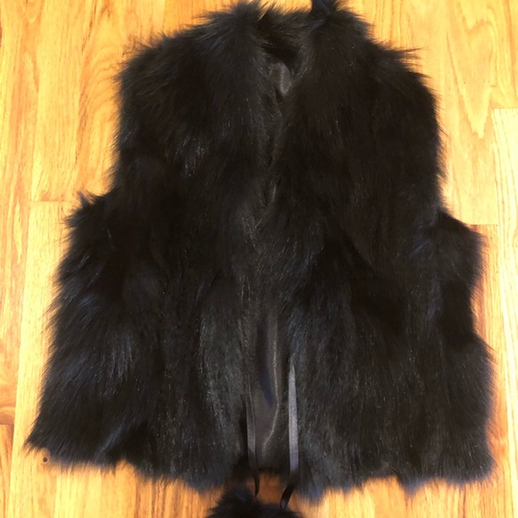 Real Black Fur Vest - Picture 2 of 13